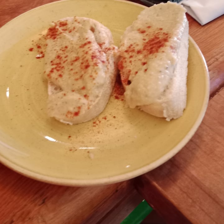 photo of Viva Chapata Hummus shared by @francescaglad7 on  11 Jun 2022 - review