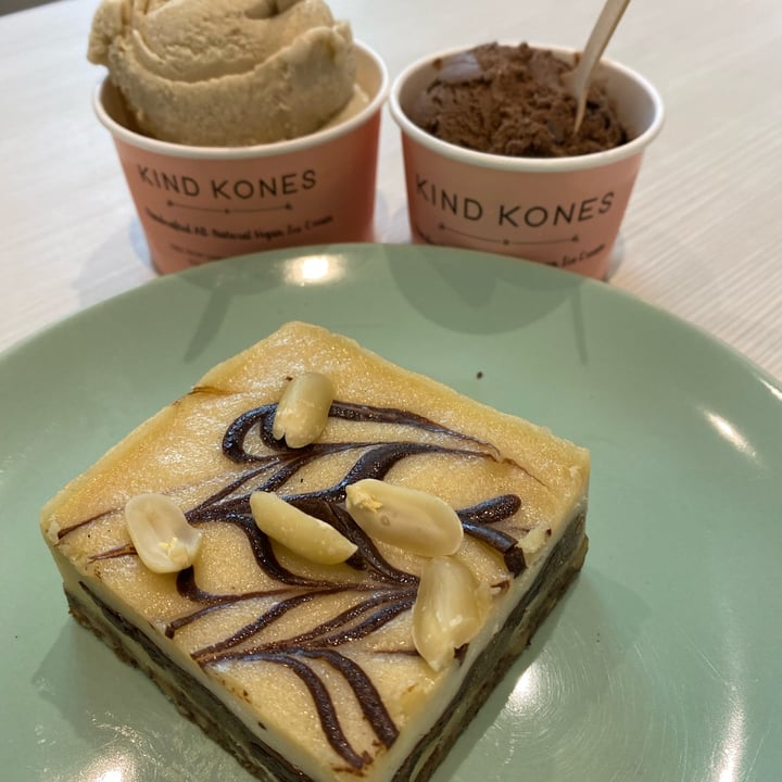 photo of Kind Kones Chunky Peanut Butter 'Cheesecake' shared by @chefchrissy68 on  18 Oct 2021 - review