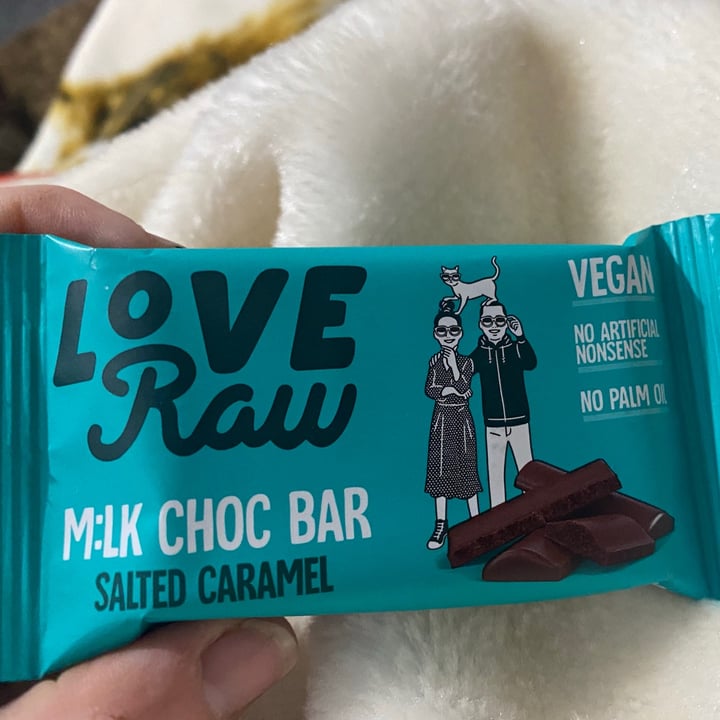 photo of LoveRaw M:lk Choc Bar (Salted Caramel) shared by @robsm95 on  15 Feb 2021 - review