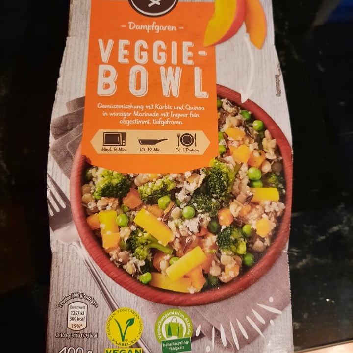 photo of ALDI Veggie Bowl shared by @therawpy on  26 Oct 2020 - review