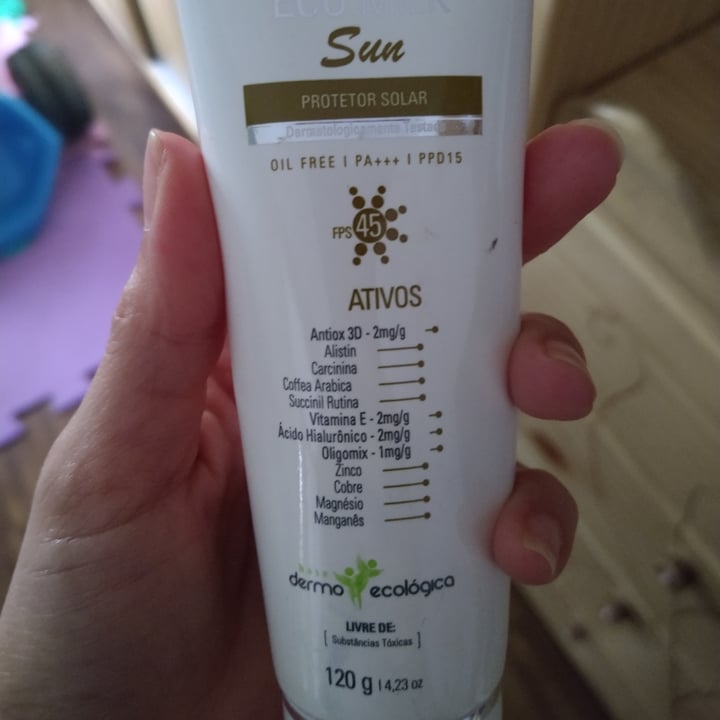 photo of Eccos Cosméticos Ecológicos Protetor solar shared by @grasieleperanovichi on  20 Apr 2022 - review