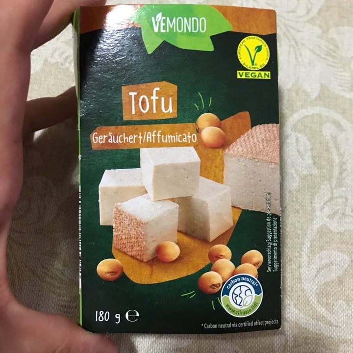photo of Vemondo Organic tofu smoked shared by @fravita on  15 Aug 2022 - review