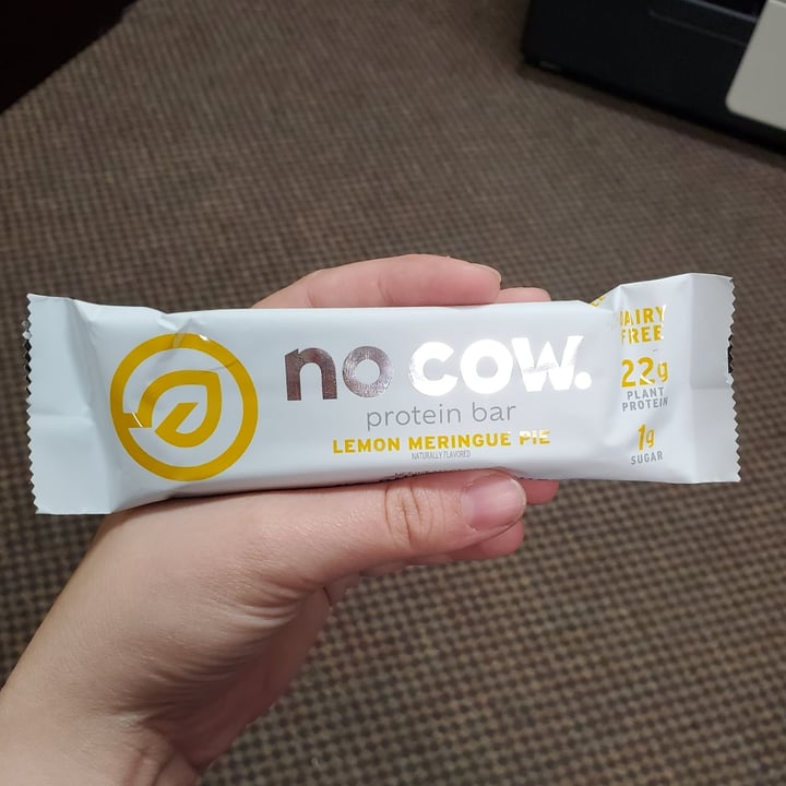 photo of No Cow Lemon Meringue Pie Protein Bar shared by @trippingshadow on  17 Oct 2020 - review