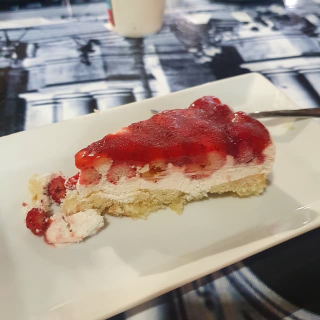 菜肴“Torta Fragolina”的照片