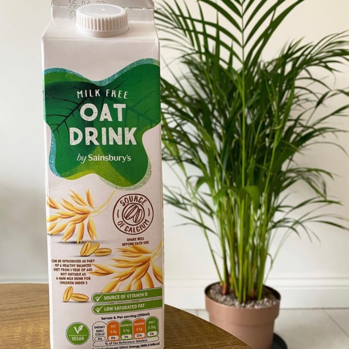 photo of Sainsbury's Milk Free Oat Drink shared by @abbieeats on  07 Jul 2022 - review