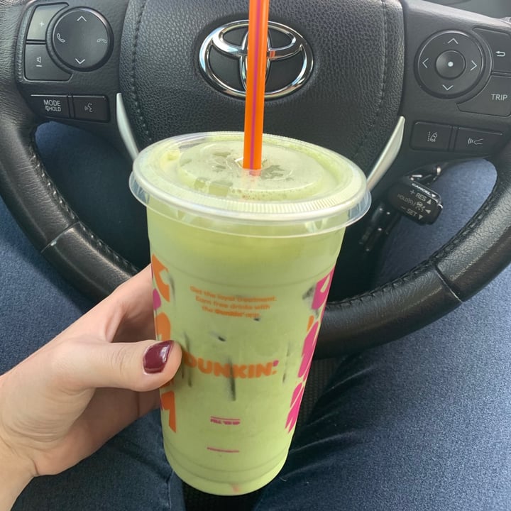 photo of Dunkin' Donuts Oat Milk Matcha shared by @tiffany316 on  18 Oct 2020 - review