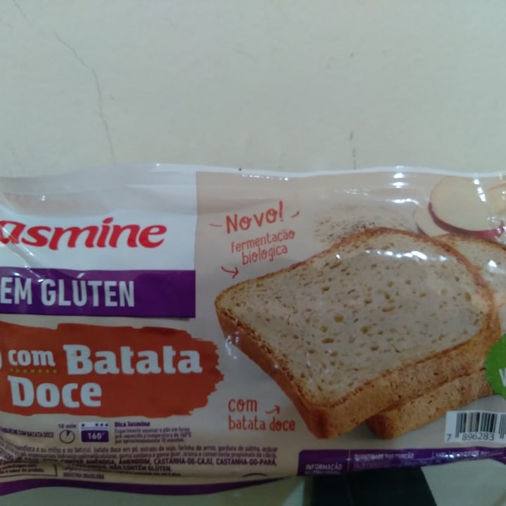 photo of Jasmine Pao de batata sem glúten shared by @nkac on  10 May 2022 - review