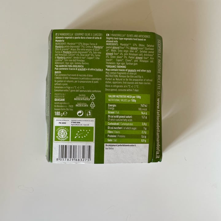 review photo of Mandorella Gourmet Olive E Carciofi shared by @myrtleberries on 04 May 2022 - review