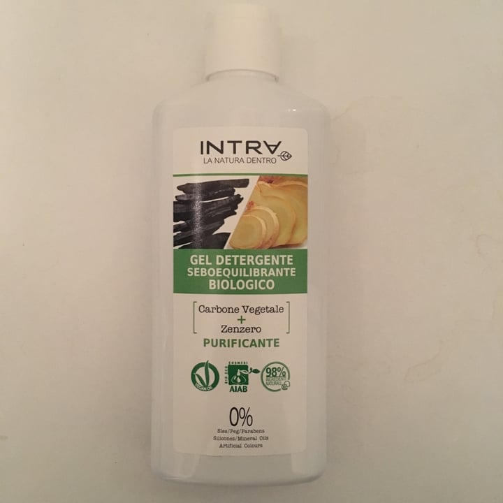 photo of Intra Natural Gel detergente shared by @desireeminasola on  13 Nov 2021 - review