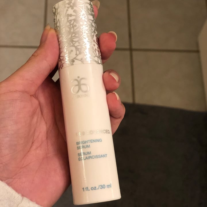 review photo of Arbonne Re9 advanced brightening serum shared by @nikkia on 01 May 2020 - review