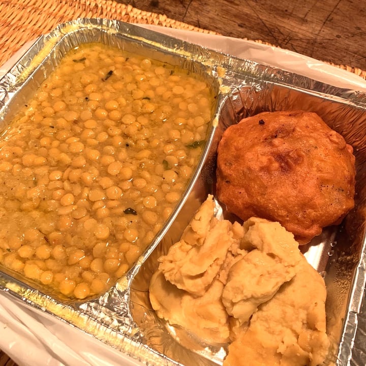 photo of Agra Take Away Indiano Lenticchie; Humus; Polpetta di Ceci e Patate shared by @evey on  12 Feb 2020 - review