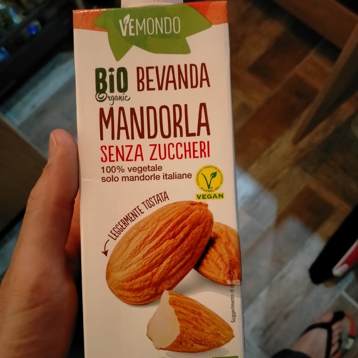 photo of Vemondo Latte di Mandorla shared by @steoruf on  14 Apr 2022 - review