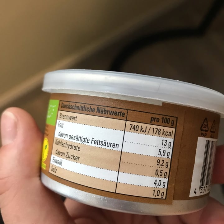 review photo of Kaufland Take it Veggie Aufstrich Champignon Shiitake 125g shared by @vegvale on 20 Mar 2022 - review