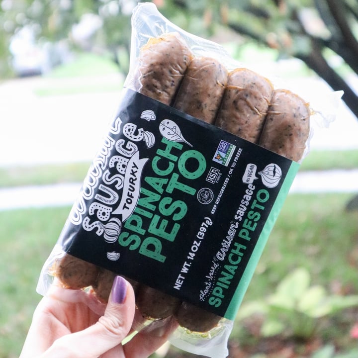 photo of Tofurky Artisan Sausage Spinach Pesto shared by @lizmaselli on  19 Oct 2020 - review