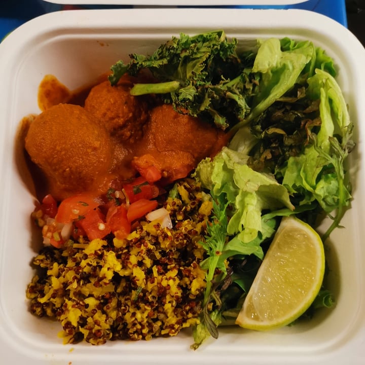 review photo of Sapiens. Comida Saludable. Buddha Balls shared by @esbueno on 24 Apr 2020 - review