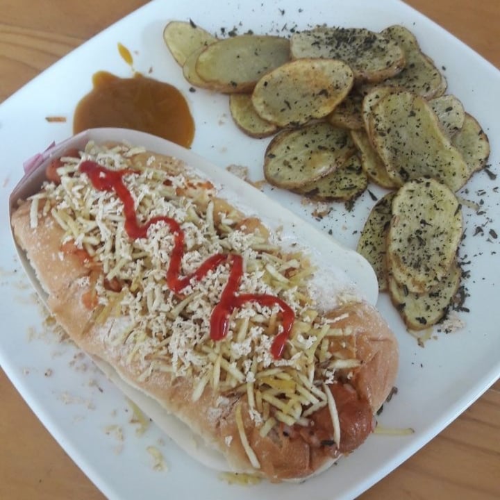 photo of Vegan'us Perro Caliente Vegan shared by @milenaq on  12 Aug 2021 - review