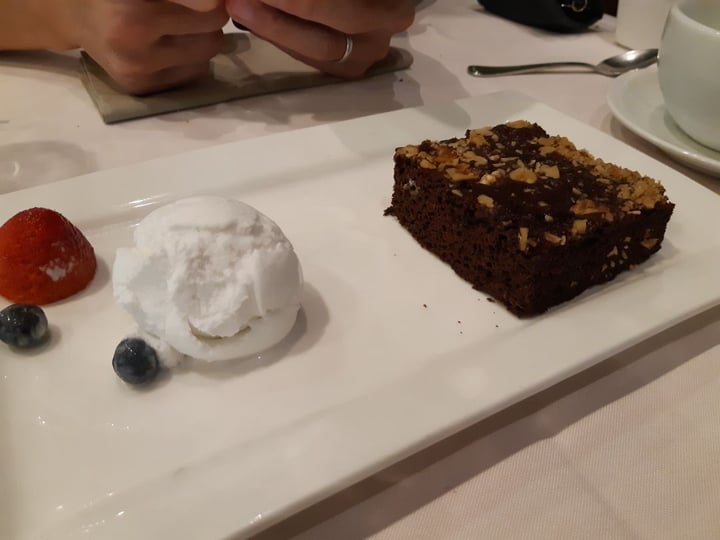 photo of Original Sin Mediterranean Restaurant Vegan Brownie with Coconut Ice Cream shared by @beolinz on  18 Apr 2019 - review
