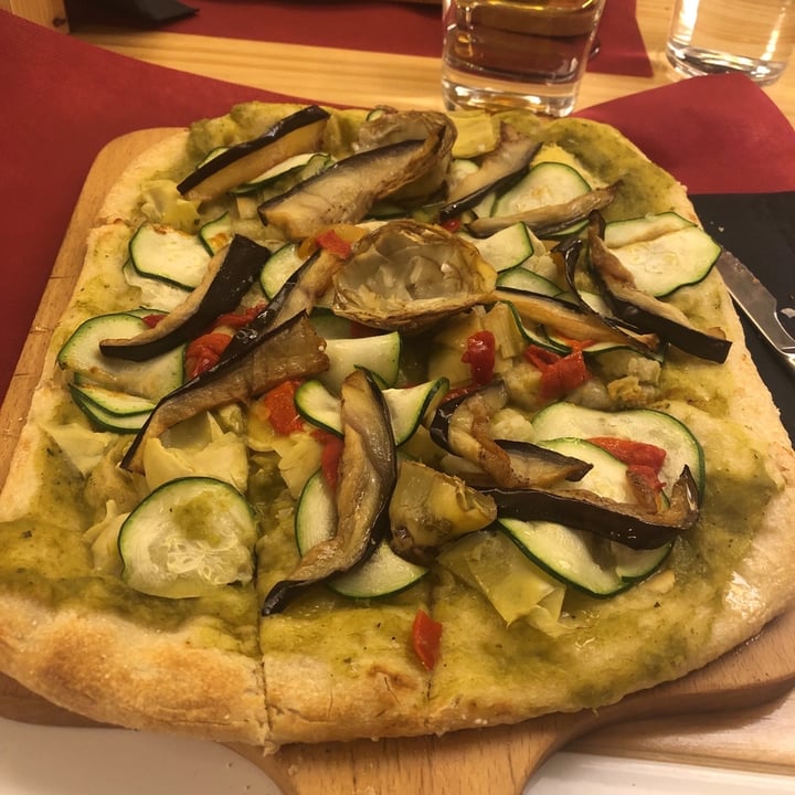 photo of Kilómetros de Pizza Pizza Vegetal Sin Queso shared by @idiasg on  27 Dec 2019 - review