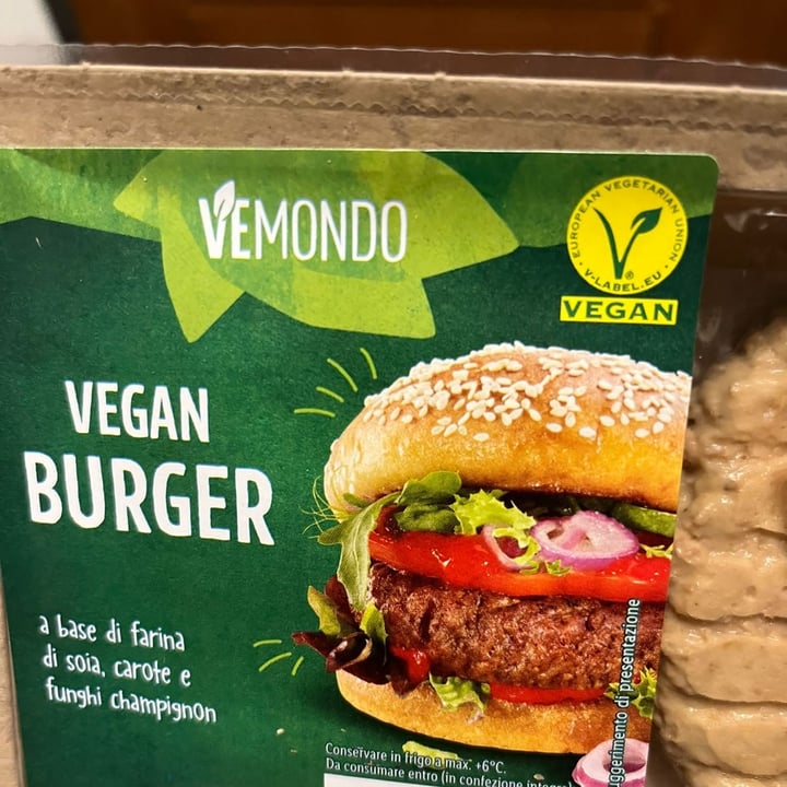 photo of Vemondo Vegan Burger shared by @mati13 on  26 Nov 2022 - review