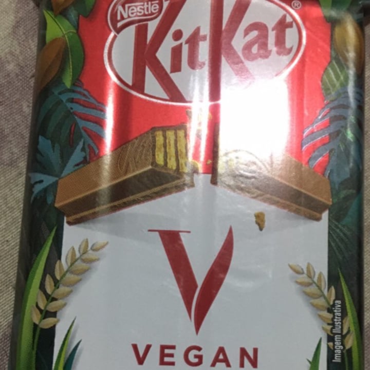 photo of Nestlé Kitkat Vegan shared by @paivalucasx on  07 Apr 2022 - review