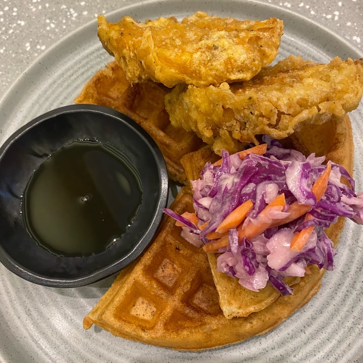 photo of Love Handle  Chick’n & Waffle shared by @browngirlvegan on  23 Mar 2022 - review