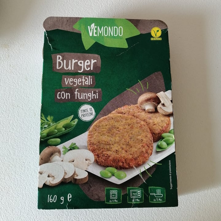 photo of Vemondo Burger Vegetali con Funghi shared by @hollybtt on  21 Jan 2022 - review
