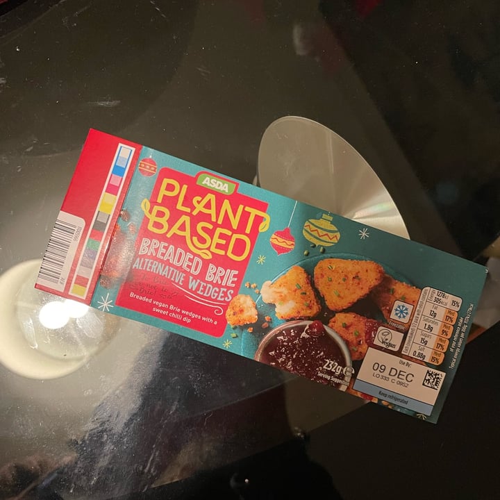 review photo of ASDA Bearded Brie Alternative wedges shared by @sasa0409 on 09 Dec 2022 - review