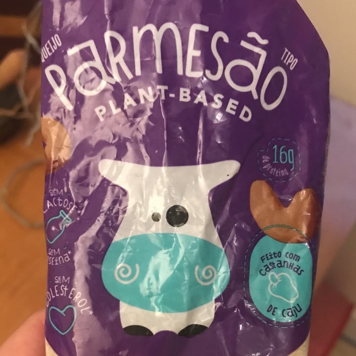 photo of NOMOO Plant-Based Brasil queijo parmesão ralado shared by @cristinamendonca on  25 Sep 2022 - review