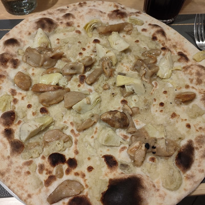 review photo of La Casetta Pizzeria Carciofini veg shared by @irenesandri on 31 Aug 2022 - review