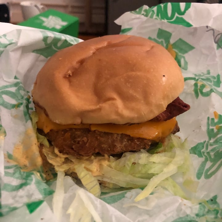 photo of Oowee vegan Sneaky Clucker shared by @stephh on  09 Jul 2020 - review