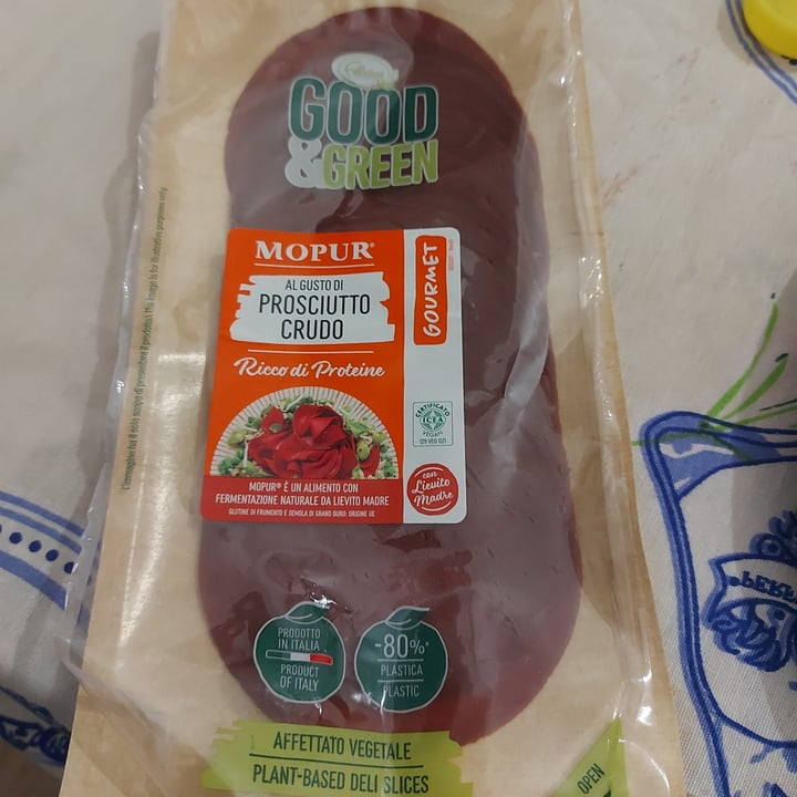 photo of Good & Green Affettato di mopur al gusto di prosciutto crudo shared by @fasveg on  26 Nov 2022 - review