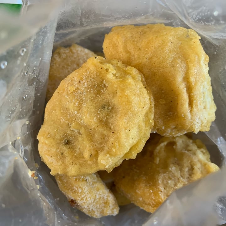 photo of Vemondo Nuggets Vegani (Pepite Vegane con Salsa al Peperoncino Dolce) shared by @gaiasct on  27 Sep 2022 - review