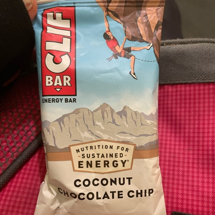 photo of Clif Bar Coconut Chocolate Chip shared by @plantbasedancer on  16 Dec 2021 - review