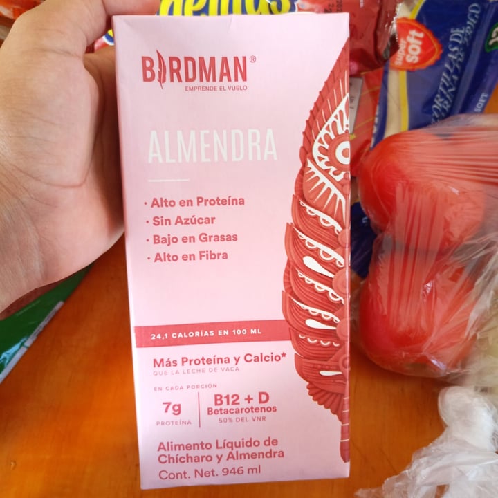 review photo of Birdman Leche De Almendras shared by @lizzet07 on 08 Oct 2022 - review