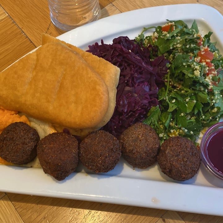 photo of Beet Sish Falafel Plate shared by @beaandveganfood on  28 Mar 2022 - review