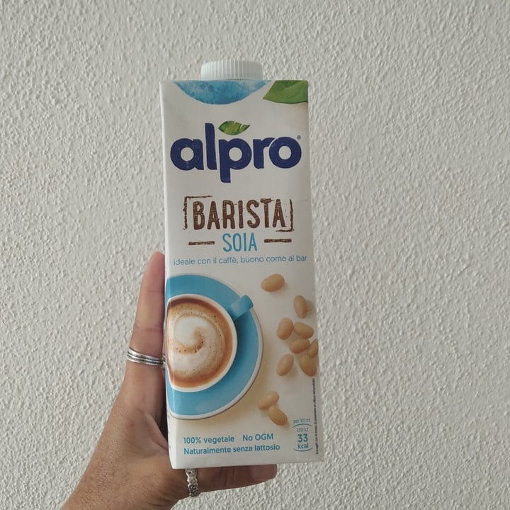 photo of Alpro Barista Soia shared by @cl4udi4 on  16 Jun 2022 - review
