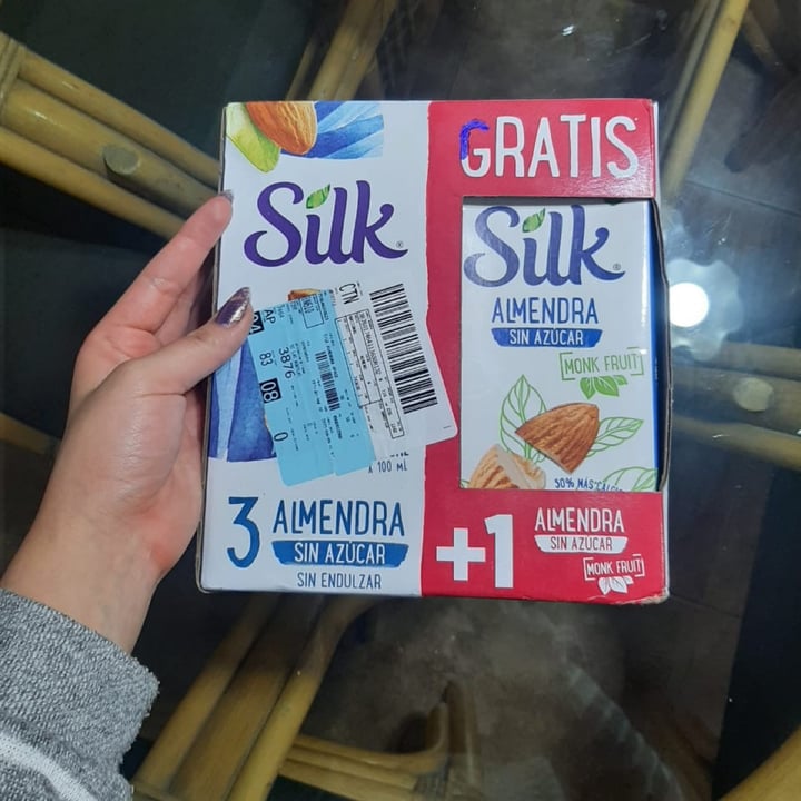 photo of Silk Almendra Sin Azúar 50% Más Calicio shared by @pdanae on  15 Dec 2021 - review