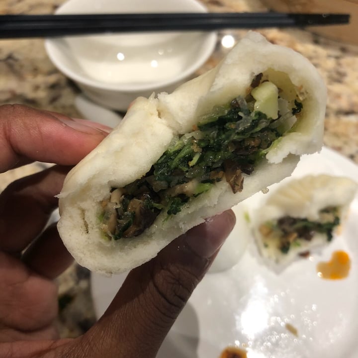 photo of Din Tai Fung Steamed Vegetarian Buns shared by @alyrauff on  20 Aug 2018 - review