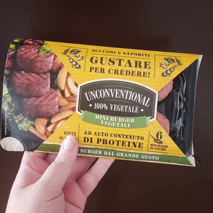 review photo of Unconventional Plant Based Mini Burger shared by @erikag97 on 15 Jan 2022 - review