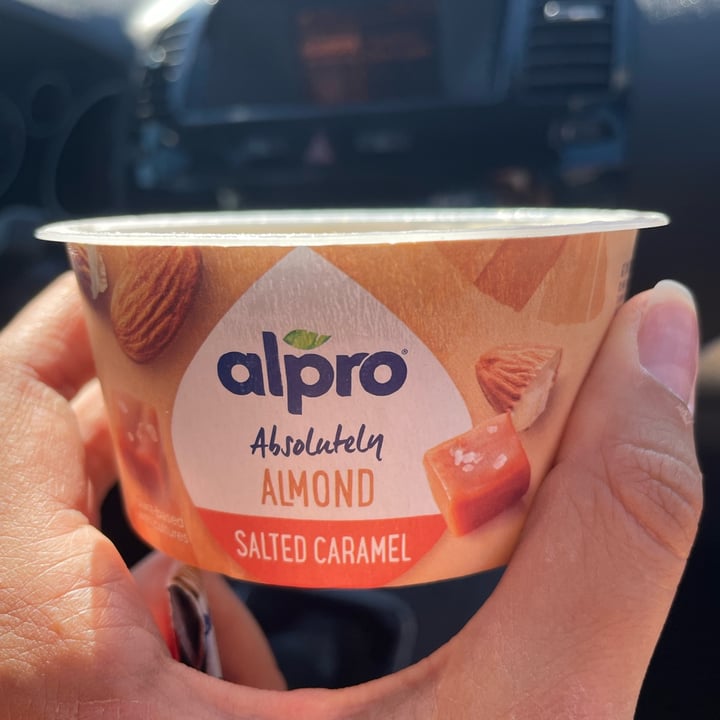 photo of Alpro Yogurt Almond And Salt Caramel shared by @martinabernardi on  18 Aug 2022 - review