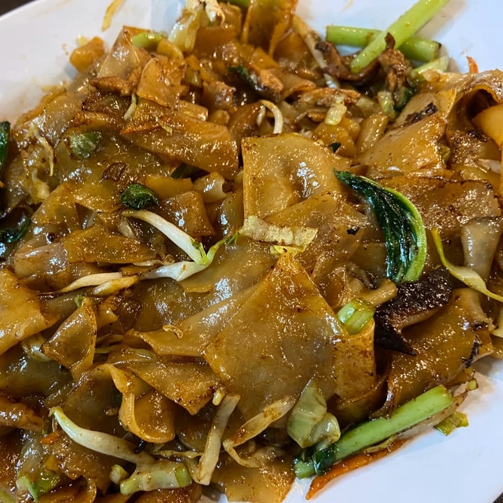 photo of Divine Realm Vegetarian Restaurant Fried Kway Teow shared by @fxk on  17 Mar 2020 - review