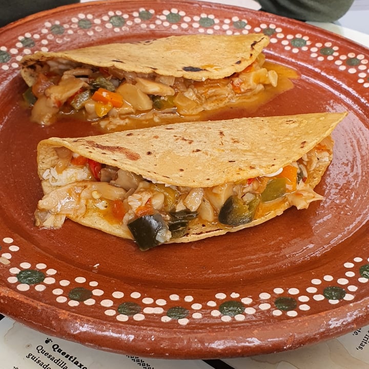 review photo of Mictlan Antojitos Veganos Tacos Gobernador shared by @menny on 15 Apr 2022 - review