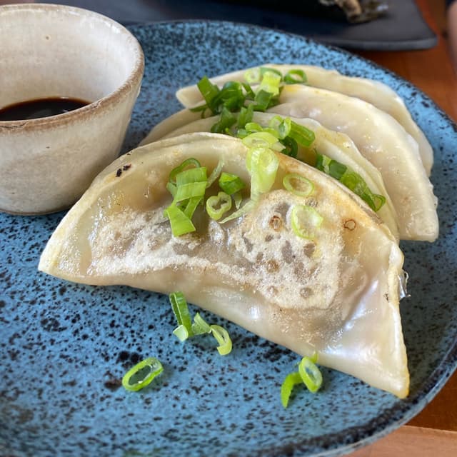 Photo of the dish “Guioza de shitake con abobora”