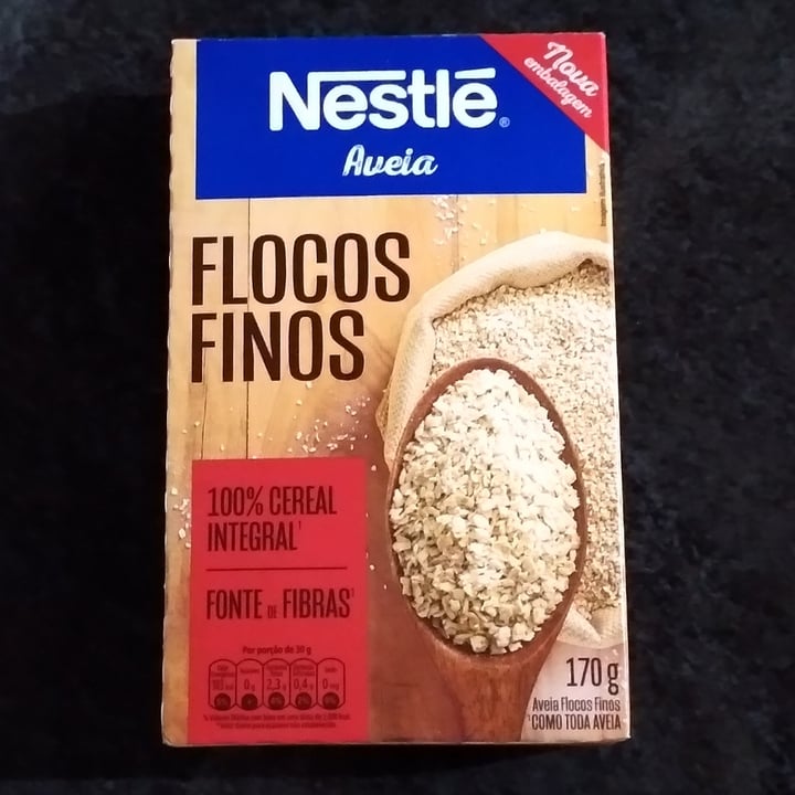 photo of Nestlé Aveia Flocos Finos - 100% Cereal Integral shared by @gabrielelarissa on  31 Dec 2021 - review