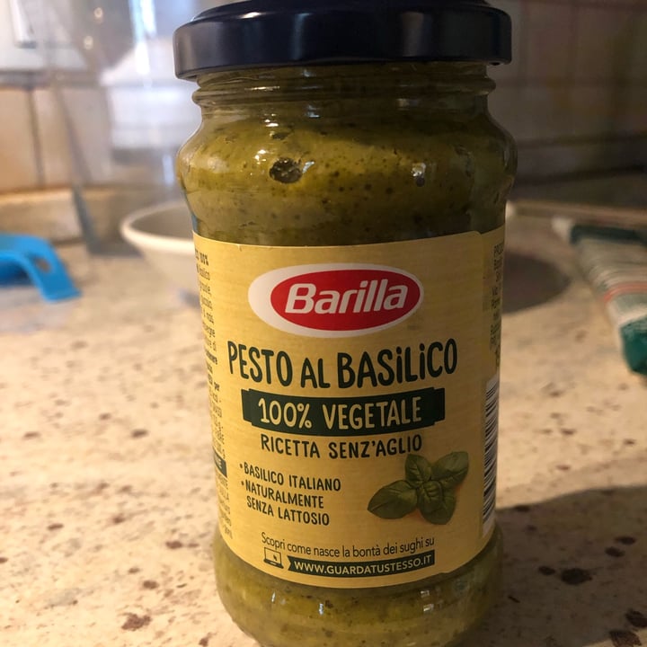 review photo of Barilla Pesto Basilico Vegan shared by @glowria on 03 Apr 2022 - review