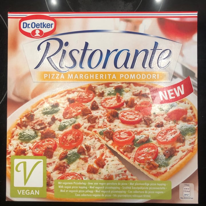 photo of Dr. Oetker Ristorante Pizza Margherita Pomodori shared by @justinleeijen on  05 May 2021 - review