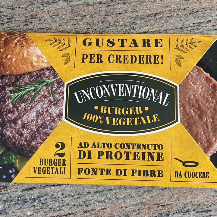 photo of Unconventional Burger Vegetale Classico - Classic Burger shared by @elisabuzzoni on  05 Feb 2022 - review