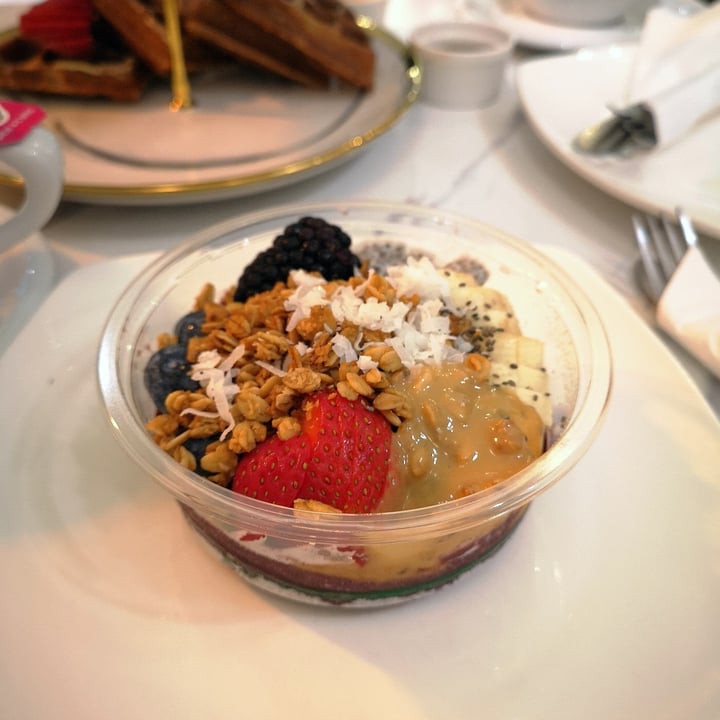 photo of The Oatberry Cafe Berrylicious Acai Bowl shared by @raffymabanag on  15 Aug 2021 - review