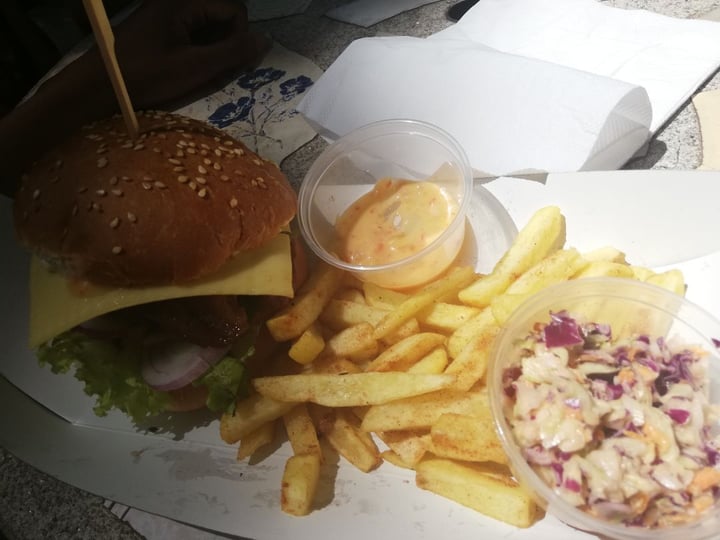 photo of The Vegan Chef Midrand The Beyond Burger shared by @ez91 on  21 Dec 2019 - review
