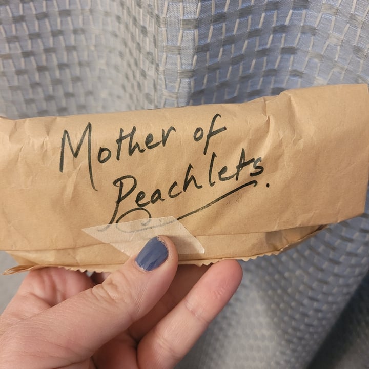 photo of Odd Man Inn Swamp Soap Mother Of Peachlets shared by @sarahsuzy on  13 May 2022 - review